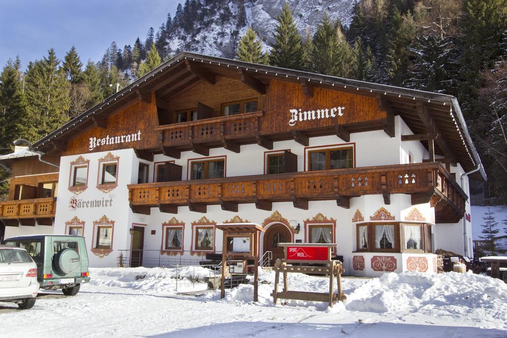 Апартаменты Baerenwirt Миттенвальд Экстерьер фото